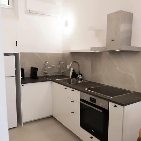 公寓 Dolce Ermoupolis Ii *